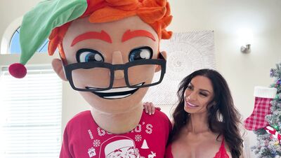 Remy Rune and Porn Dude’s Christmas Miracle