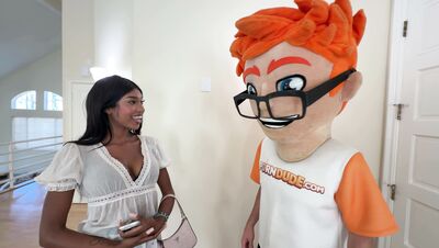 Poppy Cox and Porn Dude Make Movies for the Internet