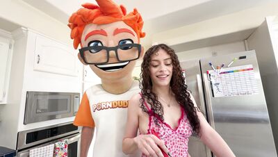 Stella Nash Has Porn Dude as an Appetizer