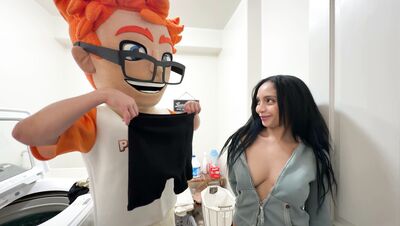 Katerina Karson Shrinks Porn Dude’s Pants and Grows His Dick