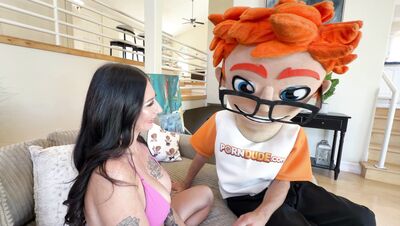 Selina Garcia and Porn Dude Make a Masterpiece