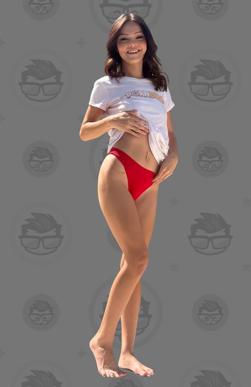 Melia Avelin