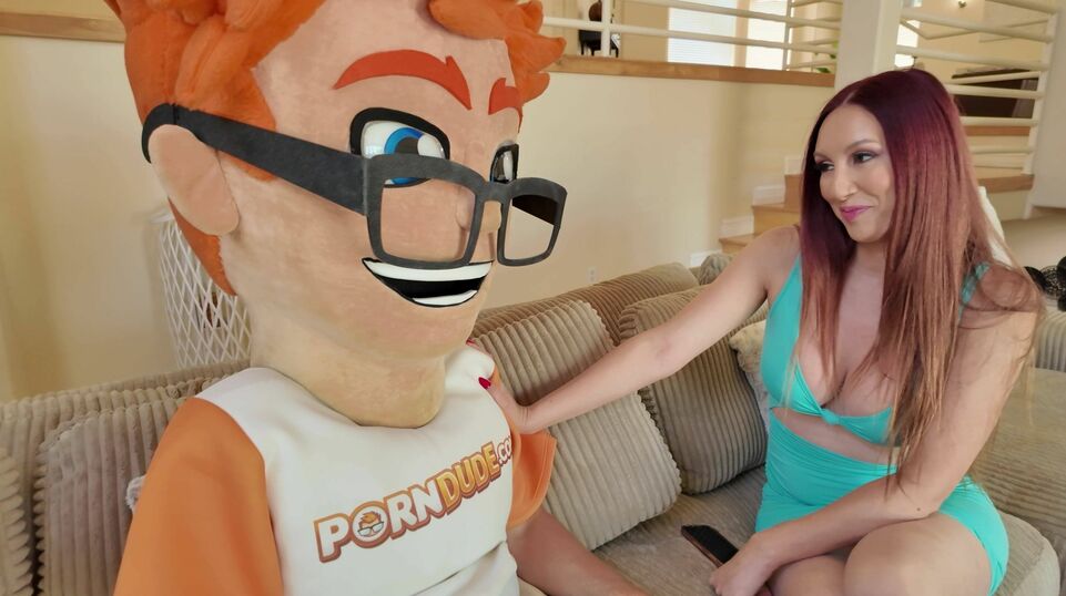 Artemisia Love Has Porn Dude Sausage for Dinner